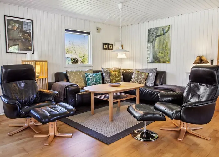 度假居 Alia - 30km From The Sea By Interhome Toftlund