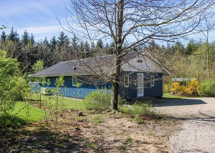 Alia - 30km From The Sea By Interhome